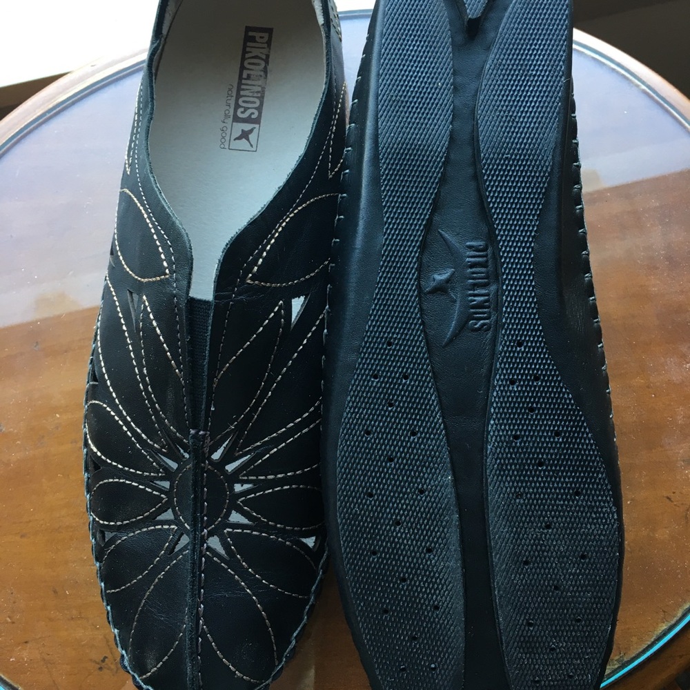 Pikolinos moccasin shoes